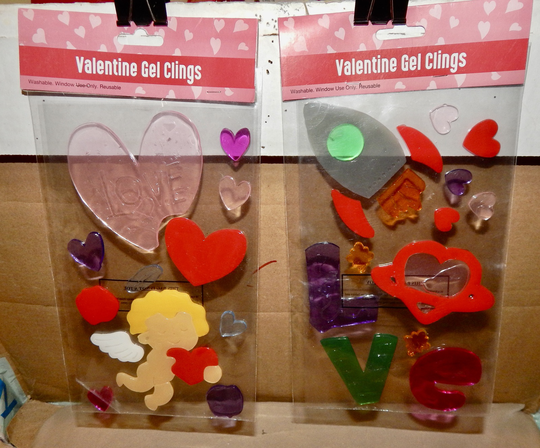 Gel Clings Valentine Day 2 Types Reusable For Windows 2 1/2" x 2" NIB 239A