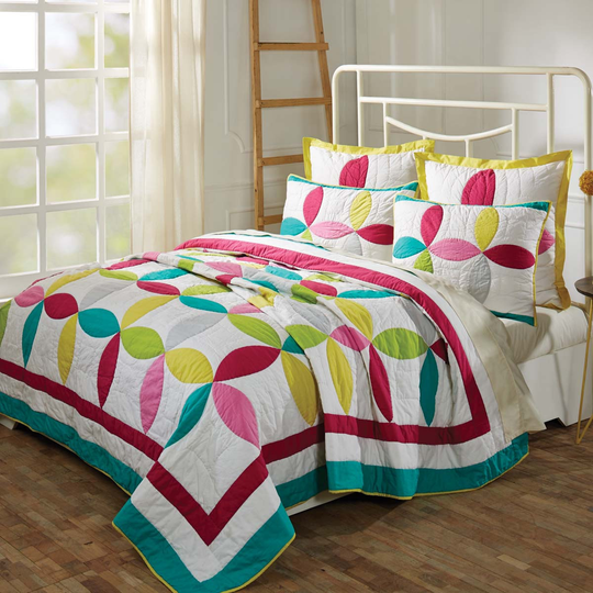 Girls Bedroom Everly 3/pc Queen Bedding Quilt Shams
